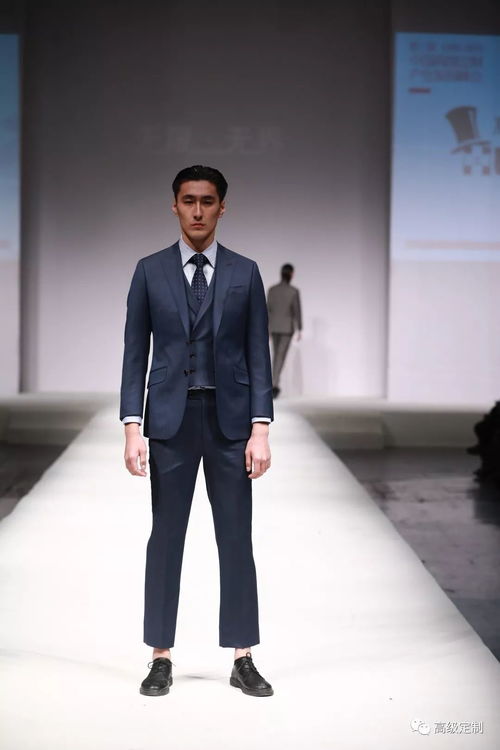 服装设计精品课程第十四期集中班开课纪实 2019年4月2日，开启创意与技艺之旅